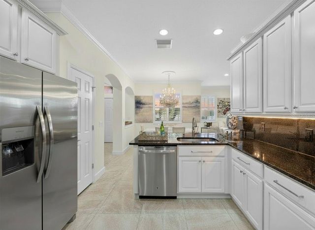 660 CHIPPER DRIVE, Sun City Center, FL 33573