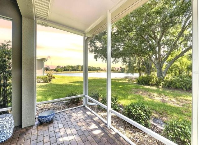 660 CHIPPER DRIVE, Sun City Center, FL 33573