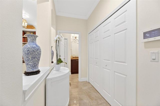 660 CHIPPER DRIVE, Sun City Center, FL 33573