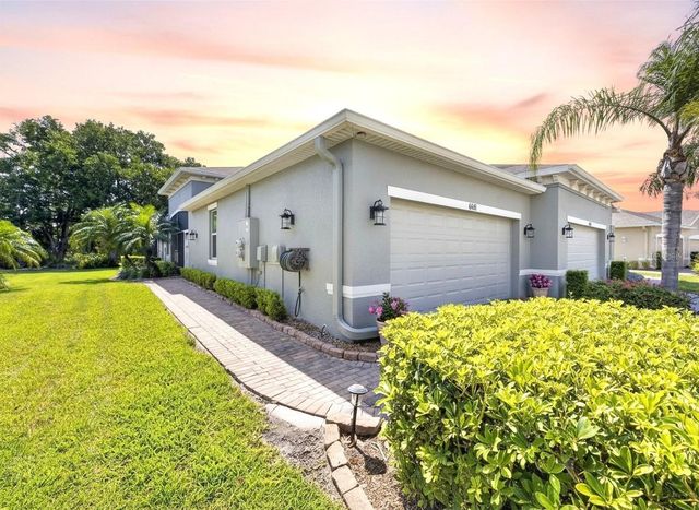 660 CHIPPER DRIVE, Sun City Center, FL 33573