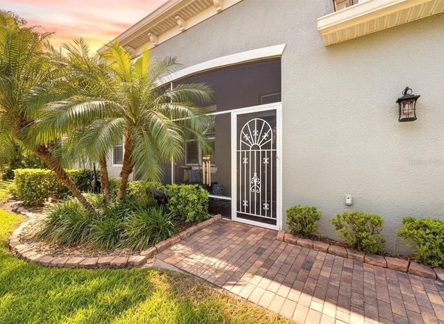 660 CHIPPER DRIVE, Sun City Center, FL 33573