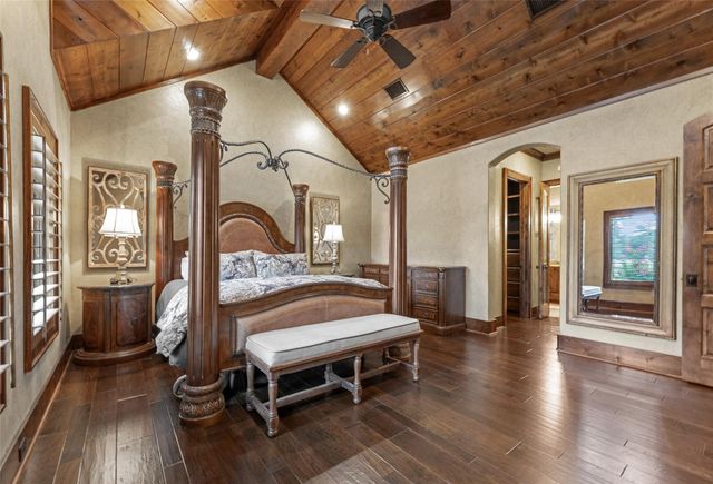 654 Navasota Ridge, Navasota, TX 77868