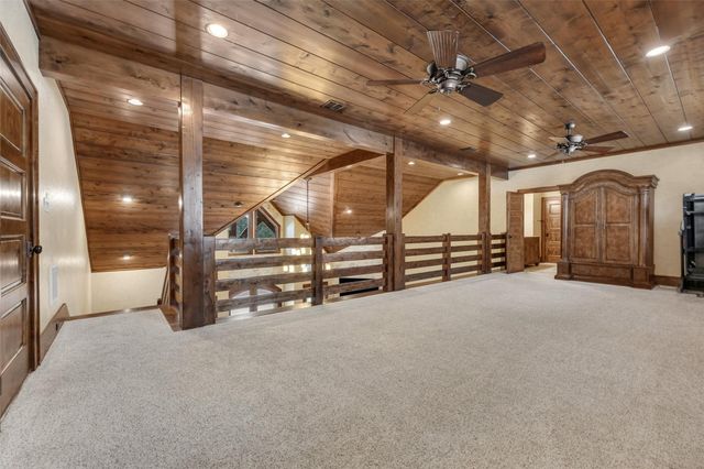 654 Navasota Ridge, Navasota, TX 77868