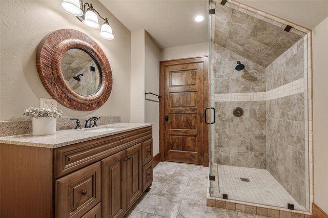654 Navasota Ridge, Navasota, TX 77868