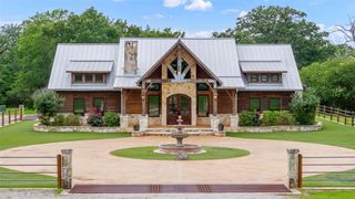 654 Navasota Ridge, Navasota, TX 77868