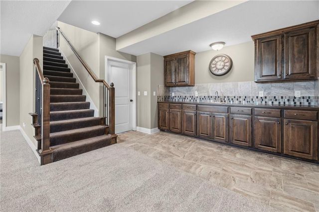 1021 SE Carmine Court, Blue Springs, MO 64014