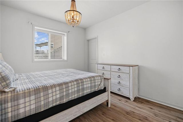 1021 SE Carmine Court, Blue Springs, MO 64014