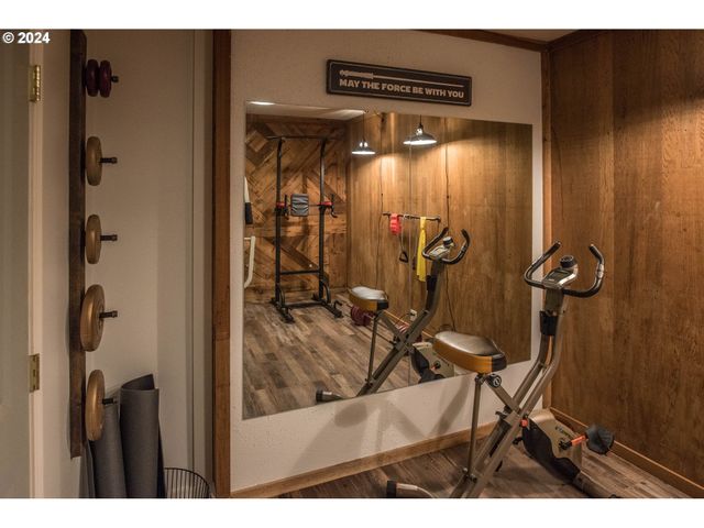 1101 E 33RD Pl, Vancouver, WA 98661