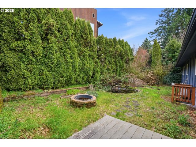 1101 E 33RD Pl, Vancouver, WA 98661