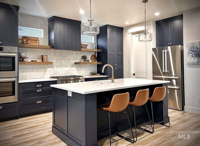 11858 N 21st Ave, Boise, ID 83714