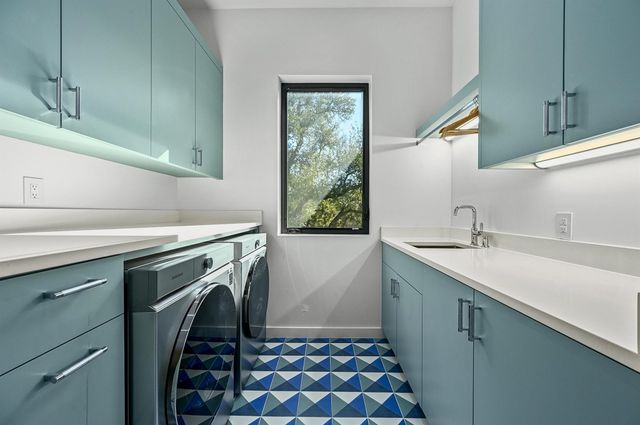 475 Happy TRL, Dripping Springs, TX 78620