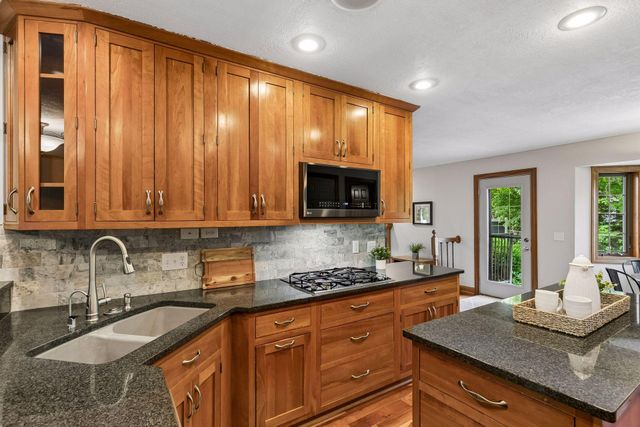 5020 Minneapolis Avenue, Mound, MN 55364