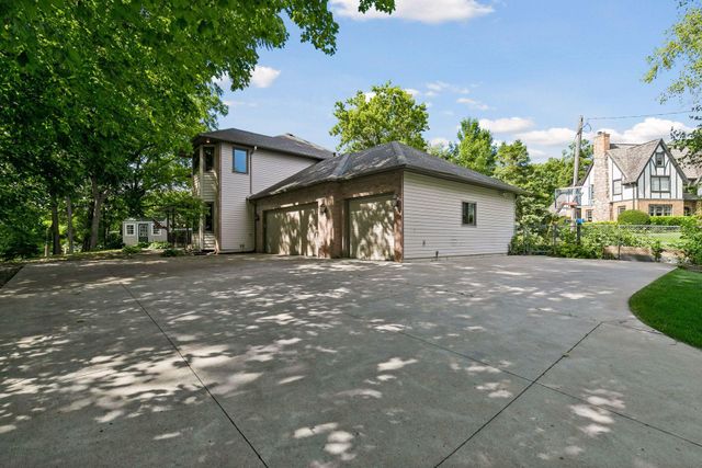 5020 Minneapolis Avenue, Mound, MN 55364