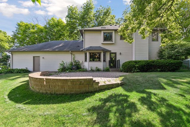 5020 Minneapolis Avenue, Mound, MN 55364
