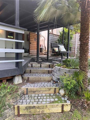 736 Lower Griffith Place, Laguna Beach, CA 92651
