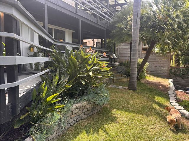 736 Lower Griffith Place, Laguna Beach, CA 92651