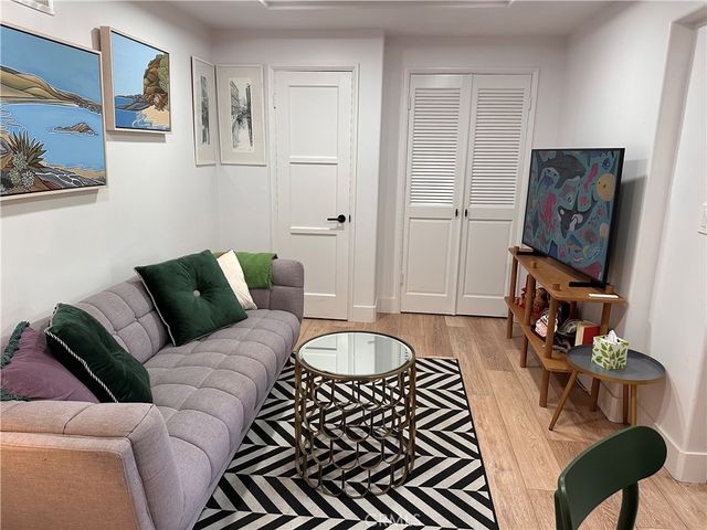 736 Lower Griffith Place, Laguna Beach, CA 92651