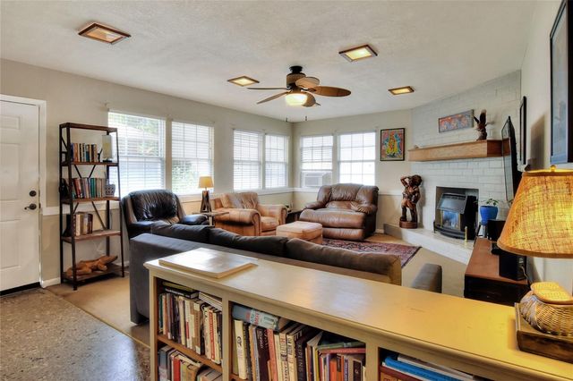 1819 MEADOWBROOK AVENUE, Lakeland, FL 33803