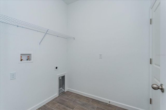 752 SUNSHOWER DRIVE, Lady Lake, FL 32159