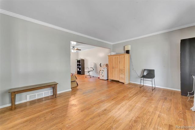 35408 Grayfield Drive, Sterling Heights, MI 48312