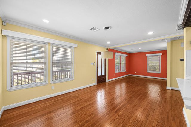 710 E 28th Street, Houston, TX 77009