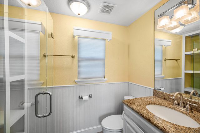 710 E 28th Street, Houston, TX 77009