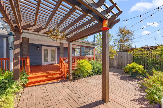 710 E 28th Street, Houston, TX 77009