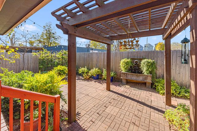 710 E 28th Street, Houston, TX 77009