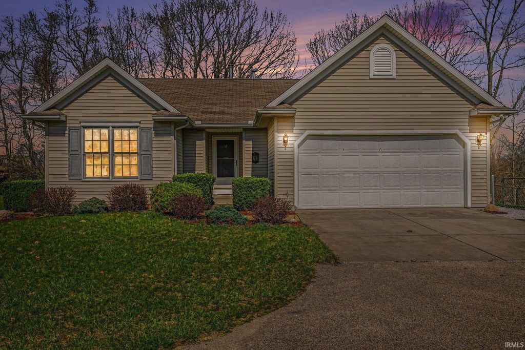 13288 Vistula Drive, Bristol, IN 46507