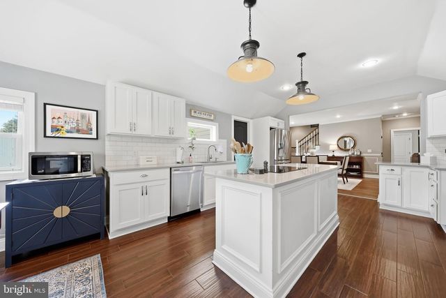 21 MAIN ST, Walkersville, MD 21793