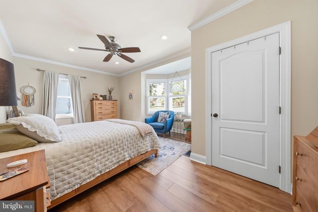 21 MAIN ST, Walkersville, MD 21793