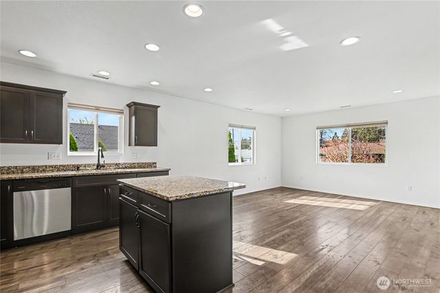 1209 9th Avenue SE, Olympia, WA 98501