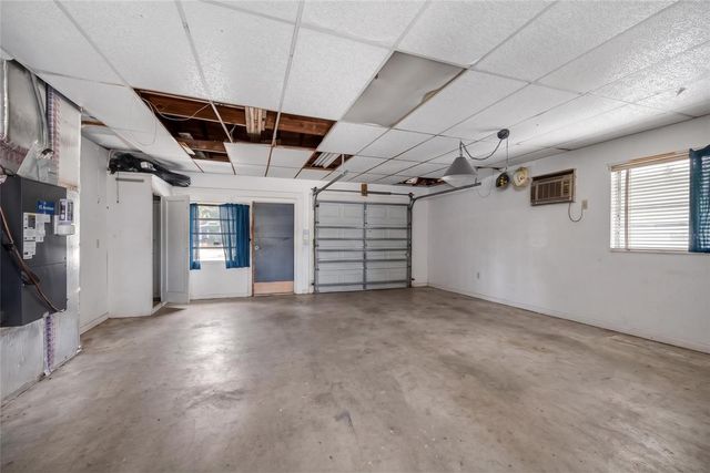 219 S SATURN AVENUE, Clearwater, FL 33755