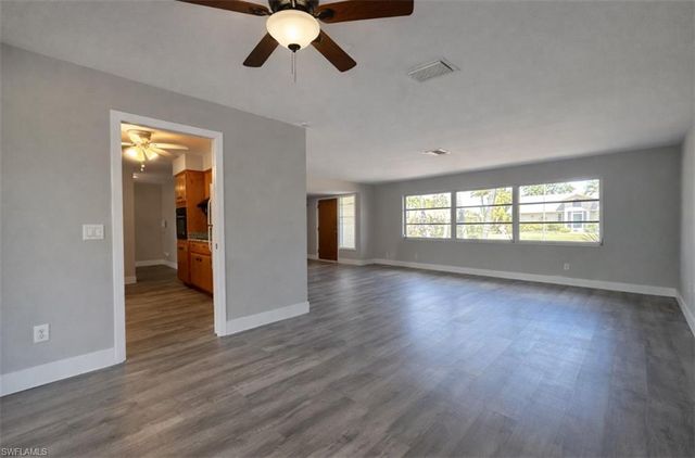 228 SE 43rd TER, Cape Coral, FL 33904