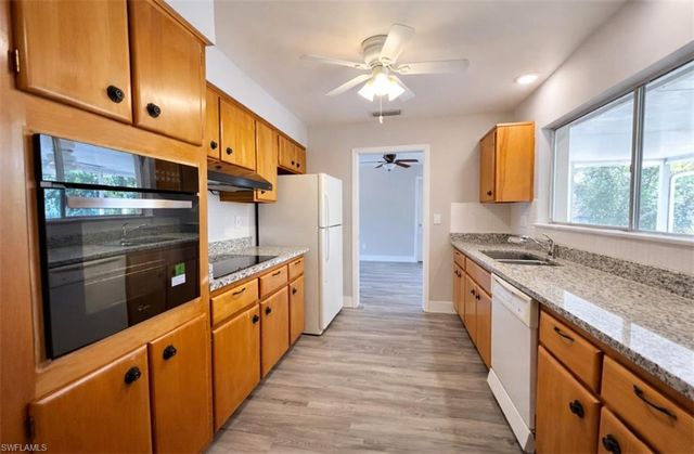 228 SE 43rd TER, Cape Coral, FL 33904