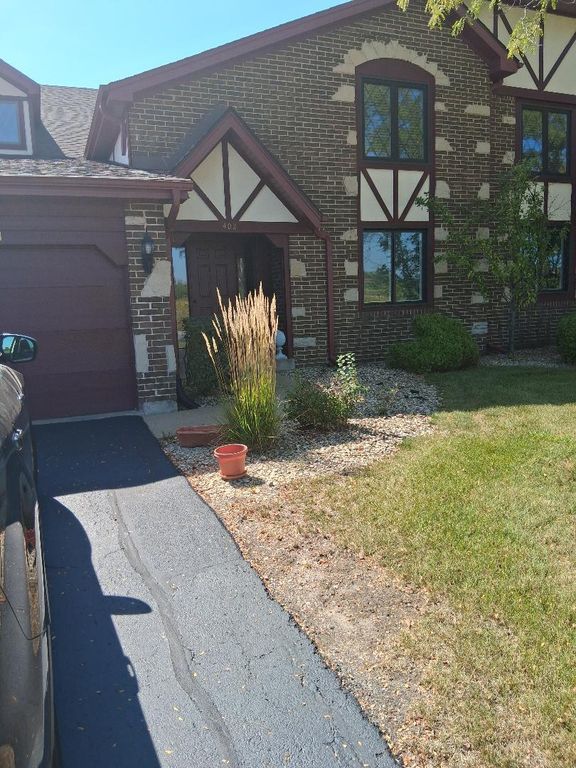 402 Waterford Court C1, Olympia Fields, IL 60461
