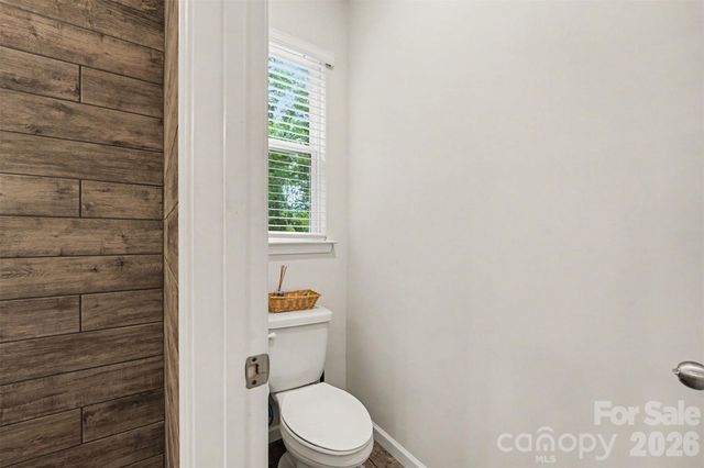 8216 Merryvale Lane, Charlotte, NC 28214