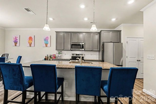 8216 Merryvale Lane, Charlotte, NC 28214