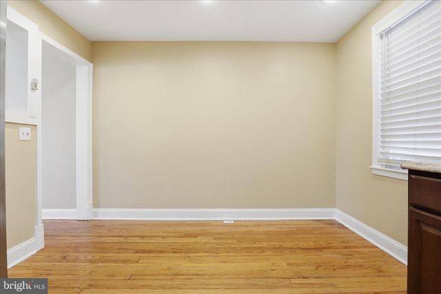 738 YALE AVE, Baltimore, MD 21229