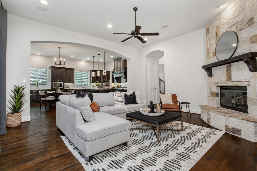 894 Starcreek Parkway, Allen, TX 75013