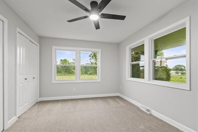 28414 S State Route Dd Highway, Harrisonville, MO 64701