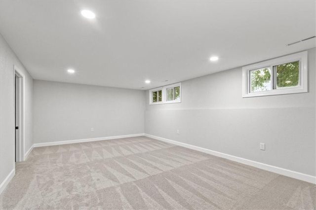 28414 S State Route Dd Highway, Harrisonville, MO 64701