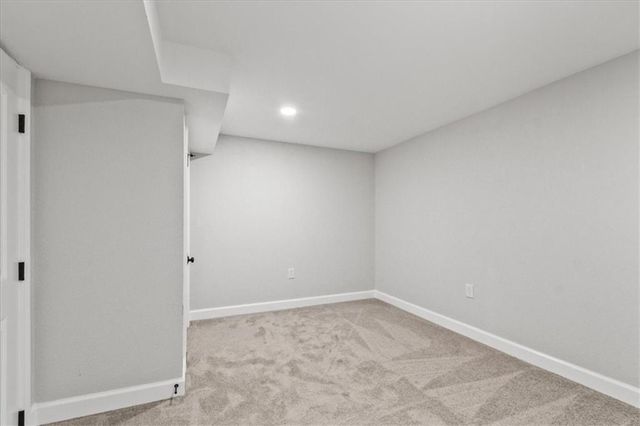 28414 S State Route Dd Highway, Harrisonville, MO 64701