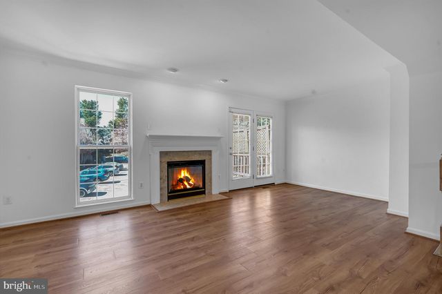 1341 ARGALL PL, Alexandria, VA 22314