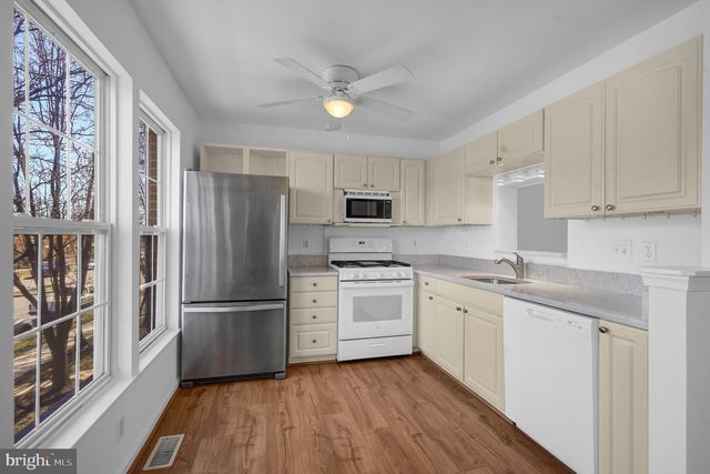 1341 ARGALL PL, Alexandria, VA 22314