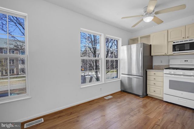 1341 ARGALL PL, Alexandria, VA 22314