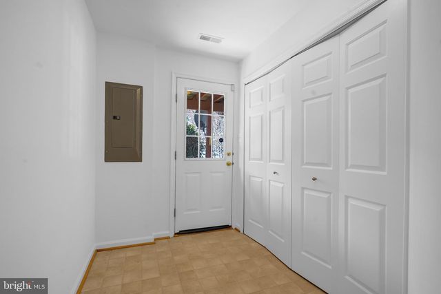 1341 ARGALL PL, Alexandria, VA 22314