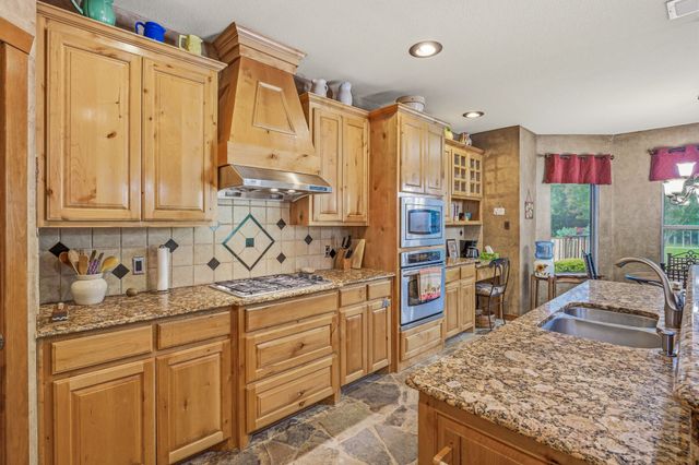 1384 Rock Creek Drive, Glen Rose, TX 76043