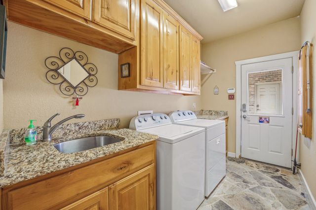1384 Rock Creek Drive, Glen Rose, TX 76043