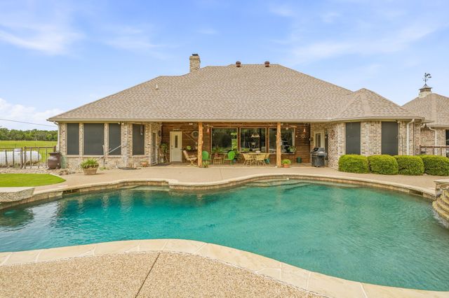 1384 Rock Creek Drive, Glen Rose, TX 76043